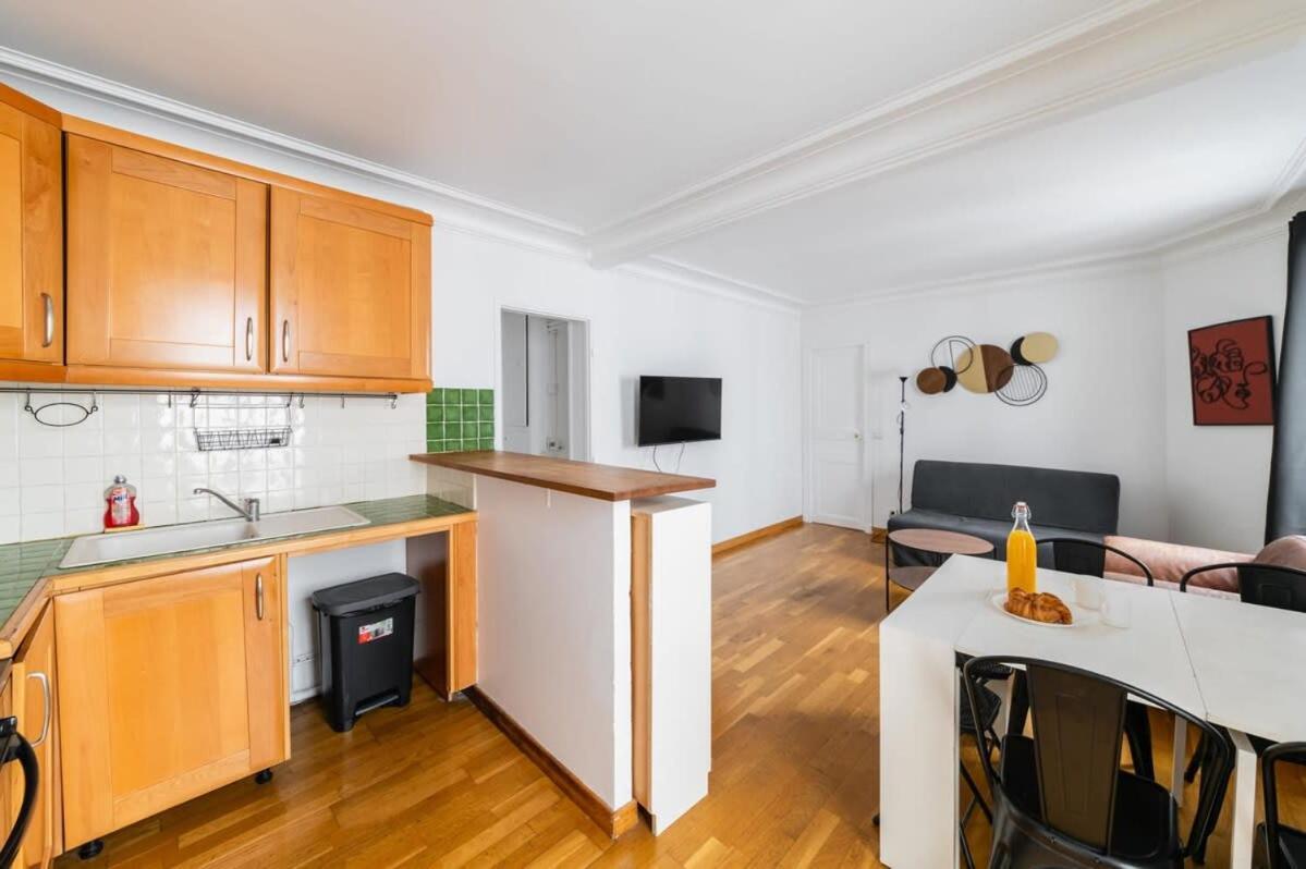 85M2 De Confort Paris 17 - Charme Parisien 6P - Flat-Guest ภายนอก รูปภาพ