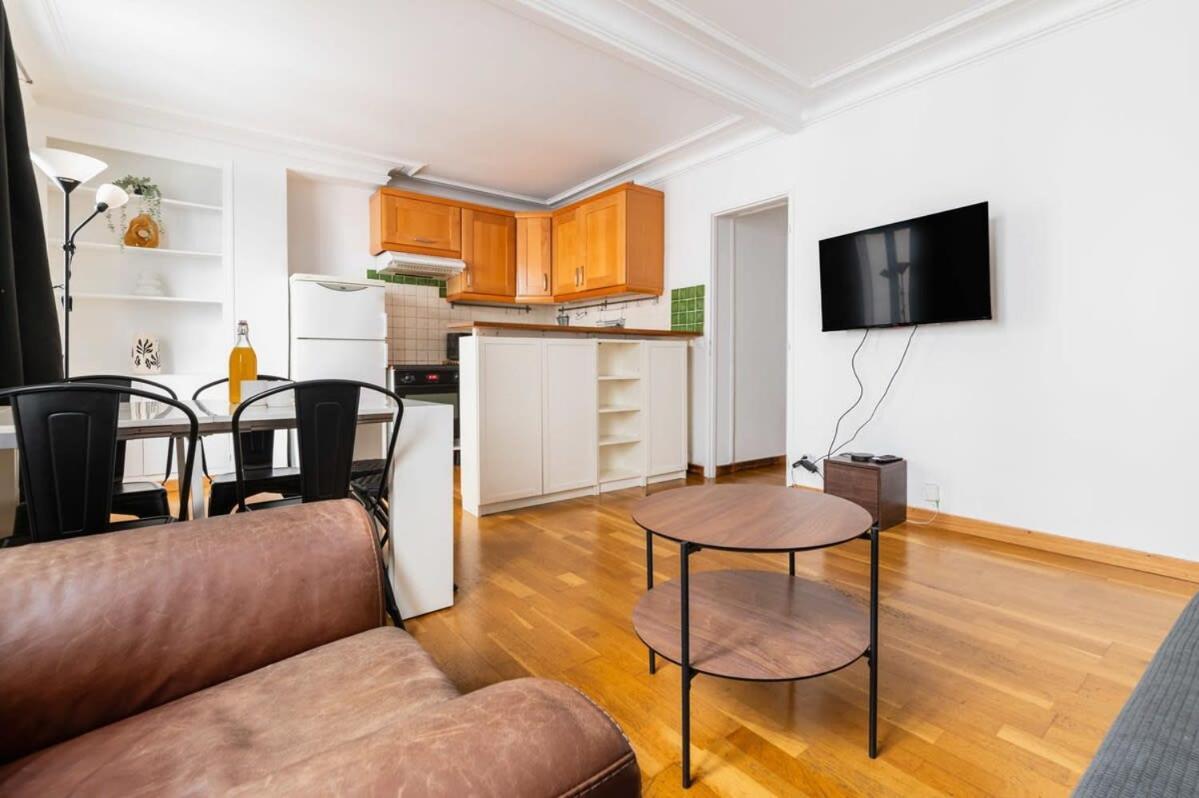 85M2 De Confort Paris 17 - Charme Parisien 6P - Flat-Guest ภายนอก รูปภาพ
